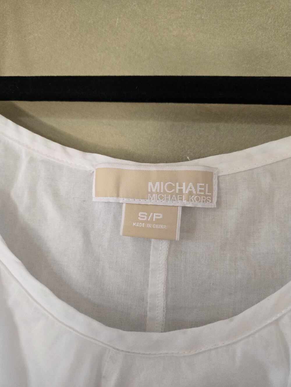 MICHAEL Michael Kors (165$) | White Ruffle Layered Cami Tank Top, Size S - Picture 4 of 5